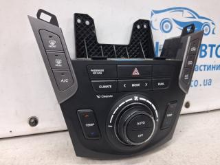 Блок управления кондиционером Santa fe 2012-2019 DM 2.2 diesel D4HB