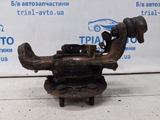 Кулак поворотный правый со ступицей L200 2006-2015 KB 2.5 Diesel 4D56