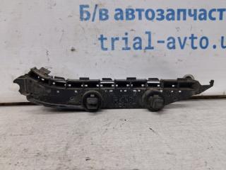 Кронштейн бампера передний правый Honda Civic FD 1.8 бензин R18A
