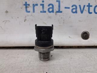 Датчик давления топлива в рейке Hyundai Santa fe 2012-2019