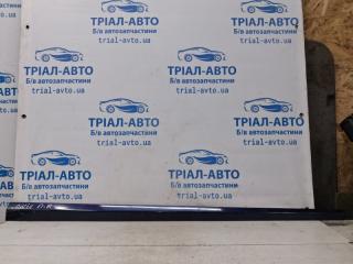 Запчасть накладка двери передняя правая Honda Civic 2005-2012