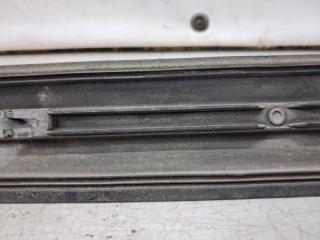 Накладка двери передняя правая Civic 2005-2012 FD 1.8 бензин R18A