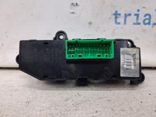 Кнопки управления Hyundai Santa fe DM 2.2 diesel D4HB