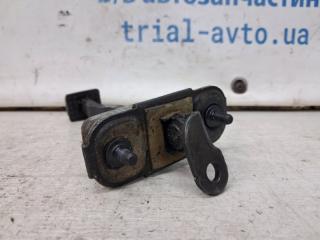 Ограничитель двери задний левый IX35 2009-2015 LM 1.7 diesel D4FD