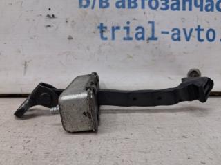 Ограничитель двери задний правый Mazda 6 2012-