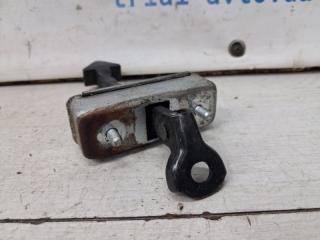 Ограничитель двери задний левый 6 2012- GJ 2.2 diesel