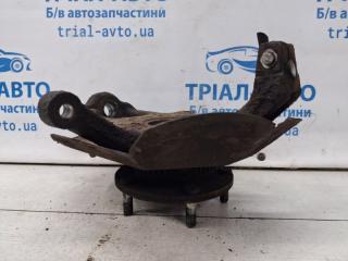 Кулак поворотный правый со ступицей Sorento 2002-2011 BL 2.5 diesel D4CB