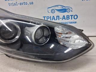Фара правая Kia Sportage QL 1.7 diesel D4FD