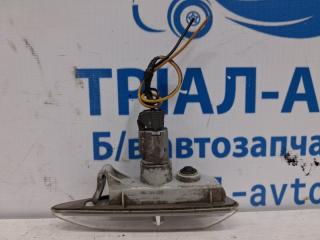 Повторитель поворотника левый Kia Sportage QL 1.7 diesel D4FD