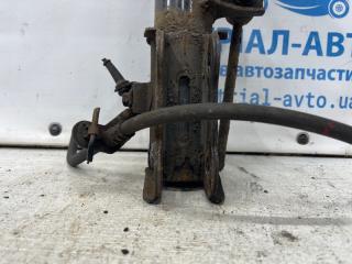 Амортизатор передний правый Kia Sportage QL 1.7 diesel D4FD