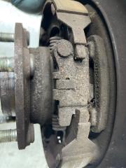 Цапфа задняя левая со ступицей Hyundai Santa fe CM 2.2 diesel D4HB