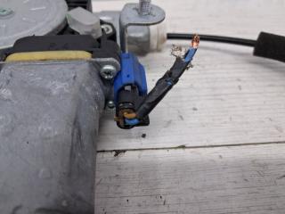 Стеклоподъемник передний левый Chevrolet Captiva C140 2.2 diesel Z22D1