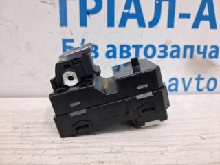 Кнопка стеклоподъемника Sportage 2015-2022 QL 1.7 diesel D4FD