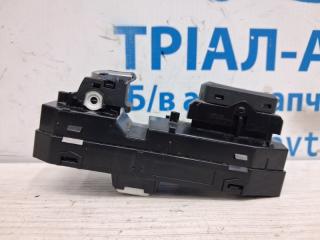 Кнопка стеклоподъемника передняя Sportage 2015-2022 QL 1.7 diesel D4FD