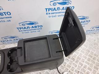 Подлокотник Santa fe 2005-2012 CM 2.2 diesel D4HB