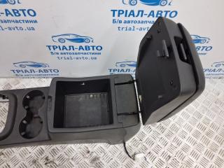 Подлокотник Santa fe 2005-2012 CM 2.2 diesel D4HB