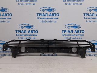 Решетка бампера центральная Santa fe 2005-2012 CM 2.2 diesel D4HB