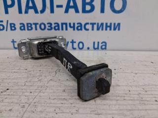 Ограничитель двери передний правый Hyundai Santa fe CM 2.2 diesel D4HB