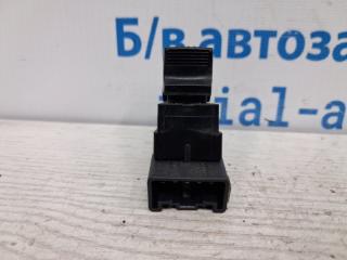 Кнопка стеклоподъемника Suzuki Grand Vitara JT 2.0 Бензин J20A