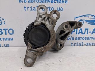 Подушка ДВС правая X-Trail 2014-2021 T32 1.6 diesel R9M