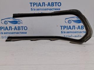 Накладка правая Pajero Sport 1996-2008 K9 3.0 бензин 6G72