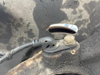 Кулак поворотный правый со ступицей Sportage 2010-2016 SL 1.7 diesel D4FD