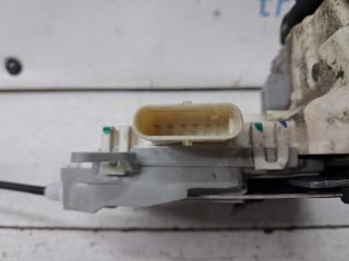 Замок двери передний левый