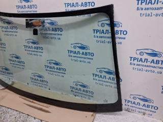 Стекло лобовое Mitsubishi L200 KB 2.5 дизель 4D56U МКПП