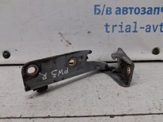 Петля капота правая Pajero Wagon 1999-2006 3 3.2 Дизель 4M41