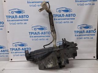 Бачок омывателя Mitsubishi Pajero Wagon 1999-2006