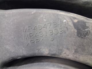 Воздухозаборник Pajero Wagon 1999-2006 3 3.2 Дизель 4M41