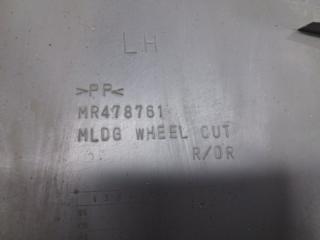 Накладка двери задняя левая Pajero Wagon 1999-2006 3 3.2 Дизель 4M41