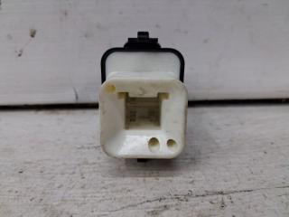 Кнопка стеклоподъемника Pajero Wagon 1999-2006 3 3.2 Дизель 4M41