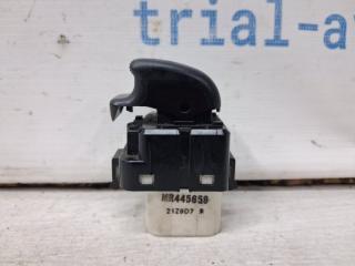 Запчасть кнопка стеклоподъемника Mitsubishi Pajero Wagon 1999-2006