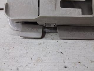 Плафон передний Avensis 2002-2010 T25 2.2 diesel 2ADFTV