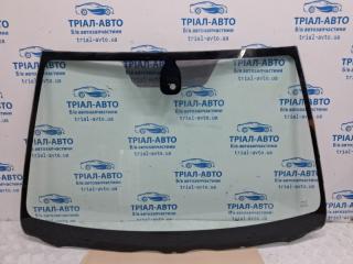 Стекло лобовое Toyota Avensis 2002-2010