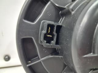 Моторчик печки Avensis 2002-2010 T25 2.2 diesel 2ADFTV