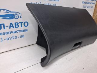 Бардачок Avensis 2002-2010 T25 2.2 diesel 2ADFTV