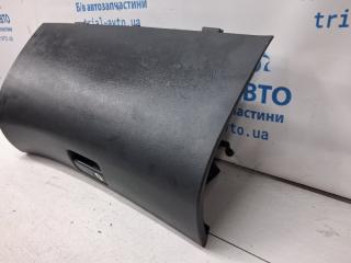 Бардачок Toyota Avensis T25 2.2 diesel 2ADFTV