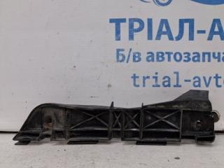 Кронштейн бампера передний левый Toyota Avensis T25 2.2 diesel 2ADFTV