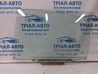 Стекло двери заднее левое Toyota Avensis 2002-2010