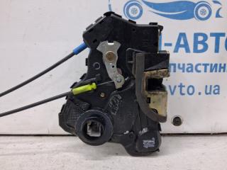 Замок двери передний левый Toyota Avensis T25 2.2 diesel 2ADFTV