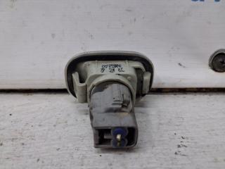 Повторитель поворотника Avensis 2002-2010 T25 2.2 diesel 2ADFTV