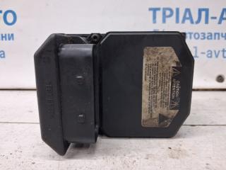 Блок abs Toyota Avensis T25 2.2 diesel 2ADFTV
