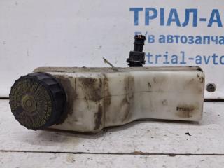 Бачок главного тормозного цилиндра Avensis 2002-2010 T25 2.2 diesel 2ADFTV