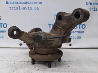 Кулак поворотный правый со ступицей Avensis 2002-2010 T25 2.2 diesel 2ADFTV