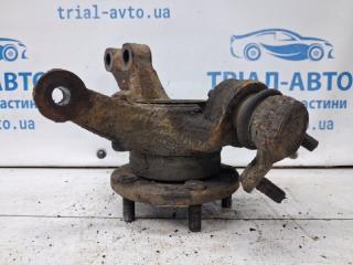 Кулак поворотный левый со ступицей Toyota Avensis T25 2.2 diesel 2ADFTV