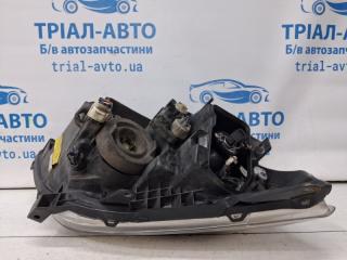 Фара левая галоген Avensis 2002-2010 T25 2.2 diesel 2ADFTV