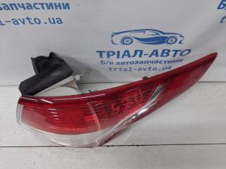 Фонарь задний внешний правый Escape 2012-2019 3 2.0 бензин ENR90