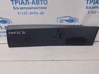Запчасть накладка двери задняя левая Jeep Cherokee 2013-2019